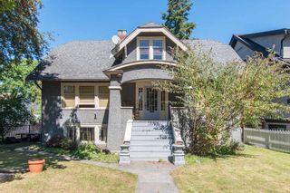 Photo 1: 3345 W 11TH Avenue in Vancouver: Kitsilano House for sale in "KITSILANO" (Vancouver West)  : MLS®# R2103523