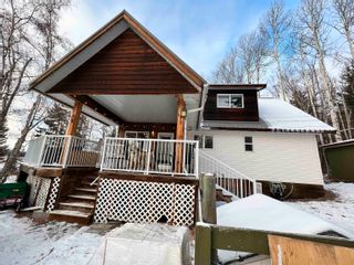 Photo 2: 11587 JEANINE Road: Fraser Lake House for sale (Vanderhoof And Area)  : MLS®# R2737488