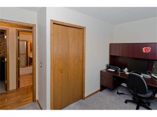Photo 36: 203 SHAWCLIFFE Circle SW in Calgary: Shawnessy House for sale : MLS®# C4089636