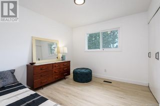 Photo 16: 414 Urquhart Pl in Courtenay: House for sale : MLS®# 957050
