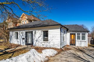 Photo 1: 15 First Avenue: Orangeville House (Bungalow) for sale : MLS®# W4725196