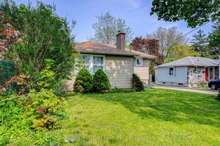 Main Photo: 161 Church Street S in Richmond Hill: Harding House (Bungalow) for sale : MLS®# N8249120