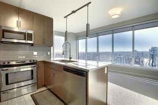 Photo 6: 2404 1320 1 Street SE in Calgary: Beltline Apartment for sale : MLS®# A1223918