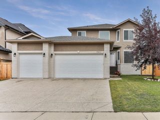 Photo 1: 741 WENTWORTH Place SW in Calgary: West Springs Detached for sale : MLS®# C4197445