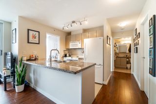 Photo 3: 1202 1082 SEYMOUR Street in Vancouver: Downtown VW Condo for sale in "FREESIA" (Vancouver West)  : MLS®# R2698164