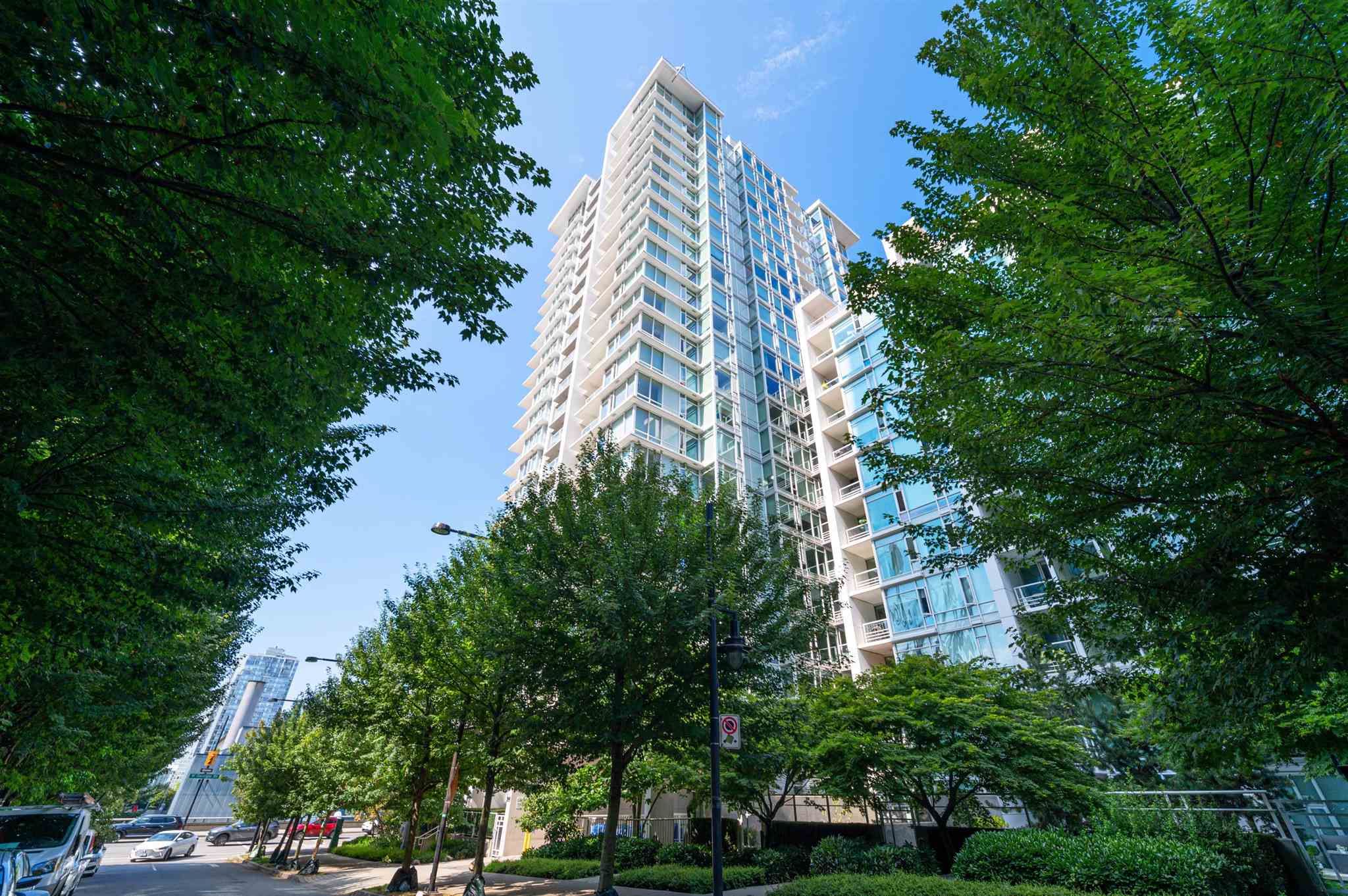 Main Photo: 509 161 W GEORGIA Street in Vancouver: Downtown VW Condo for sale (Vancouver West)  : MLS®# R2606857
