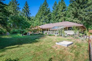 Photo 3: 2982 Smith Rd in Courtenay: CV Courtenay North House for sale (Comox Valley)  : MLS®# 889043