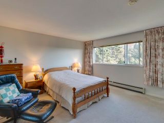 Photo 20: 2732 CAMROSE Drive in Burnaby: Montecito House for sale (Burnaby North)  : MLS®# R2655962