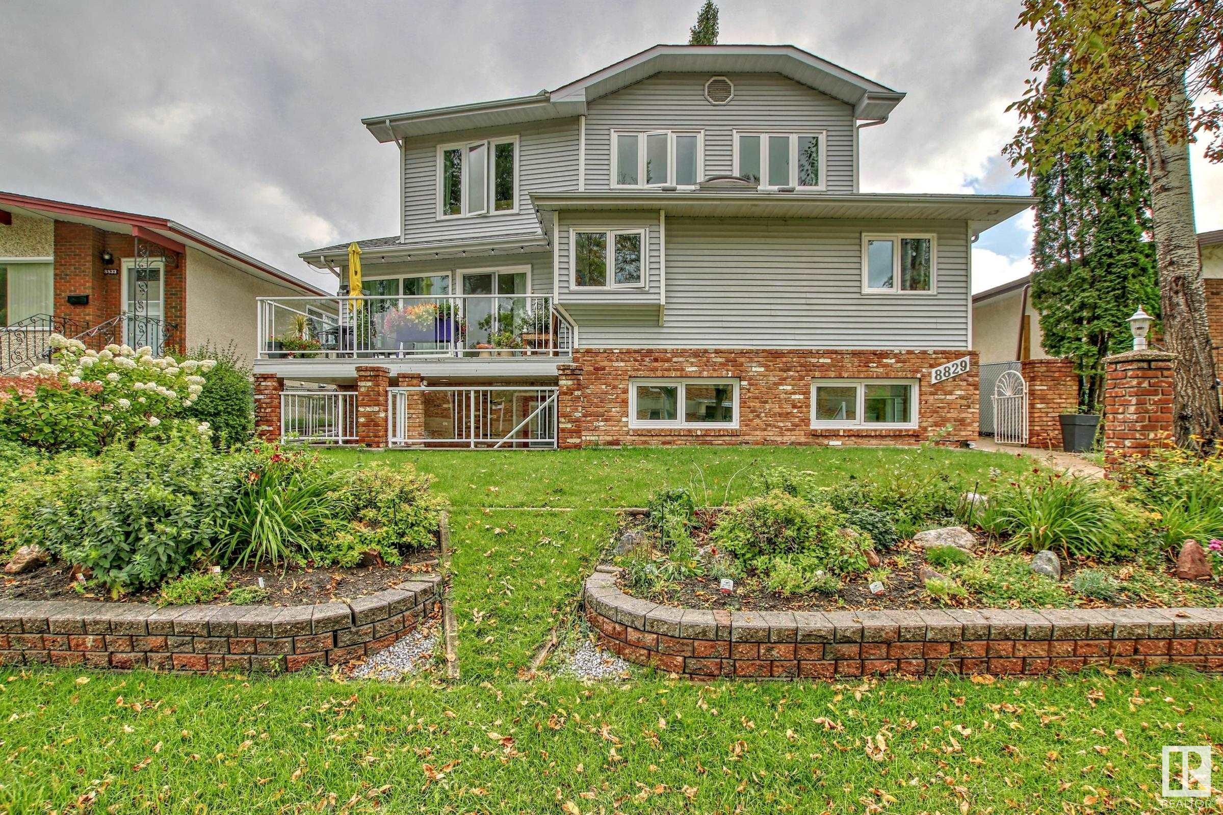 Main Photo: 8829 95 Street in Edmonton: Zone 18 House for sale : MLS®# E4355775