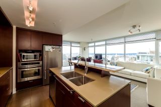 Photo 18: 403 1320 CHESTERFIELD AVENUE in North Vancouver: Central Lonsdale Condo for sale : MLS®# R2092309