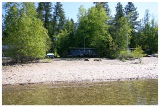 Photo 4: 2477 Rocky Point Road in Blind Bay: Waterfront House for sale (Shuswap)  : MLS®# 10064890