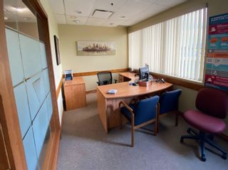 Photo 3: 300 31935 SOUTH FRASER Way in Abbotsford: Abbotsford West Office for lease in "Clearbrook Plaza" : MLS®# C8044697
