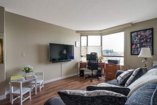 Photo 21: 812 15111 RUSSELL Avenue: White Rock Condo for sale in "PACIFIC TERRACE" (South Surrey White Rock)  : MLS®# R2756243