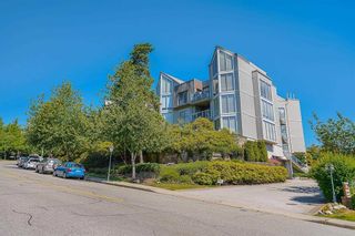 Main Photo: 408 60 RICHMOND Street in New Westminster: Fraserview NW Condo for sale in "Gatehouse Place" : MLS®# R2893994