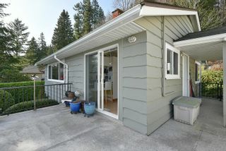 Photo 2: 638 GOWER POINT Road in Gibsons: Gibsons & Area House for sale (Sunshine Coast)  : MLS®# R2755498