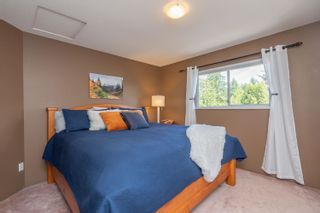 Photo 13: 21817 52A Avenue in Langley: Murrayville House for sale : MLS®# R2707347