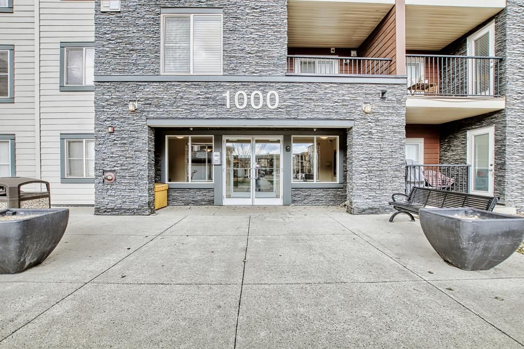 Main Photo: 1420 81 Legacy Boulevard SE in Calgary: Legacy Apartment for sale : MLS®# A2040107