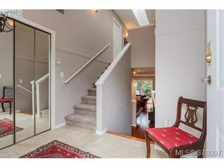 Photo 2: 3 540 Goldstream Ave in VICTORIA: La Fairway Row/Townhouse for sale (Langford)  : MLS®# 759195
