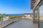 Main Photo: LA JOLLA House for sale : 4 bedrooms : 1835 Spindrift Dr