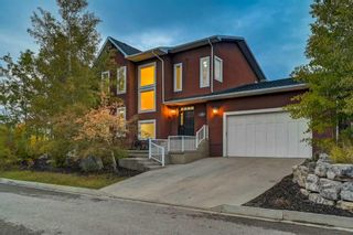 Photo 2: 156 Posthill Drive SW in Calgary: Springbank Hill Detached for sale : MLS®# A2082314
