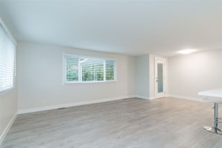 Photo 5: 241 1840 160 Street in Surrey: King George Corridor Manufactured Home for sale in "Breakaway Bays" (South Surrey White Rock)  : MLS®# R2555969