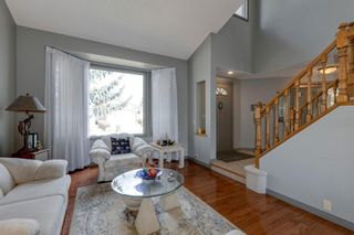 Photo 5: 107 Wood Valley Drive SW in Calgary: Woodbine Detached for sale : MLS®# A1214982