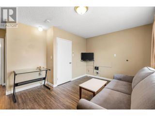 Photo 9: 3500 32 Street in Vernon: Hospitality for sale : MLS®# 10288636