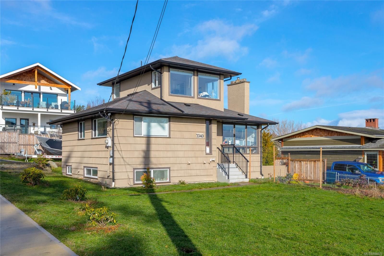 Main Photo: 3340 Anchorage Ave in Colwood: Co Lagoon House for sale : MLS®# 894070