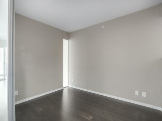 Photo 4: 502 999 SEYMOUR Street in Vancouver: Downtown VW Condo for sale (Vancouver West)  : MLS®# R2330451