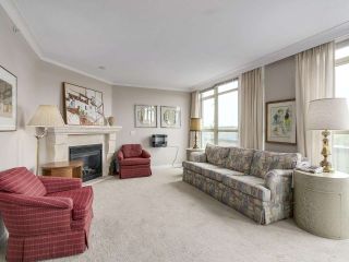 Photo 2: 701 2799 YEW Street in Vancouver: Kitsilano Condo for sale in "TAPESTRY AT ARBUTUS WALK (O'Keefe)" (Vancouver West)  : MLS®# R2178410