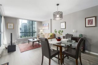 Photo 10: 1203 1238 MELVILLE Street in Vancouver: Coal Harbour Condo for sale in "Pointe Claire" (Vancouver West)  : MLS®# R2488027