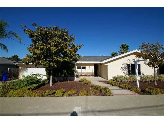 Main Photo: Residential for sale : 3 bedrooms : 5385 Brockbank in San Diego