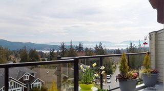 Photo 2: 202 2234 Stone Creek Pl in Sooke: Sk Broomhill Row/Townhouse for sale : MLS®# 870245