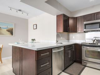 Photo 10: 403 1263 BARCLAY Street in Vancouver: West End VW Condo for sale in "Westpoint Terrace" (Vancouver West)  : MLS®# R2165525