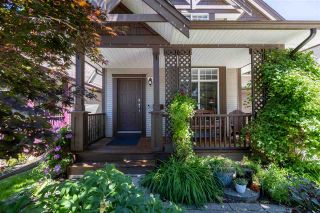 Photo 2: 6252 135B Street in Surrey: Panorama Ridge House for sale : MLS®# R2590833