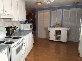 Photo 11: 142 3300 HORN Street in Abbotsford: Central Abbotsford Manufactured Home for sale in "Georgian Park" : MLS®# R2197689