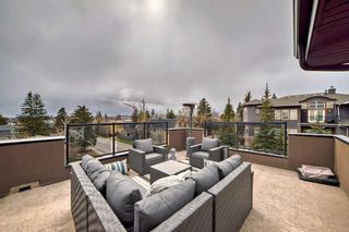 Photo 32: 3002 18 Street SW in Calgary: South Calgary Semi Detached (Half Duplex) for sale : MLS®# A2124520
