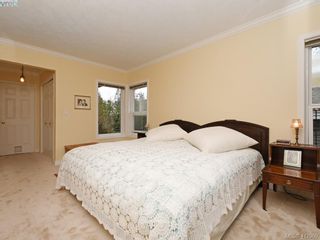 Photo 11: 4647 Lochside Dr in VICTORIA: SE Broadmead Half Duplex for sale (Saanich East)  : MLS®# 818778