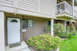 Photo 3: 45 3015 51 Street SW in Calgary: Glenbrook Row/Townhouse for sale : MLS®# A1221245