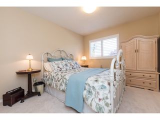 Photo 17: 15560 VISTA Drive: White Rock House for sale in "Vista Hills" (South Surrey White Rock)  : MLS®# R2354423