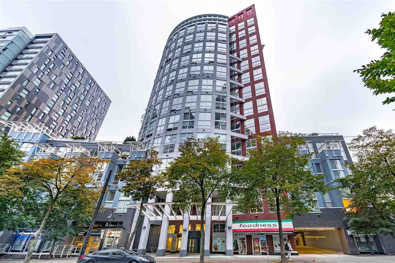 Main Photo: 204 933 SEYMOUR Street in Vancouver: Downtown VW Condo for sale in "THE SPOT" (Vancouver West)  : MLS®# R2505769