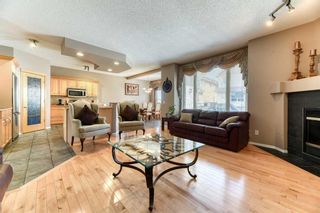 Photo 13: 335 Cresthaven Place SW in Calgary: Crestmont Detached for sale : MLS®# A2128298