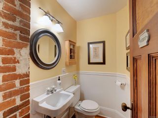 Photo 21: 1511 Montgomery Ave in Victoria: Vi Rockland House for sale : MLS®# 909427