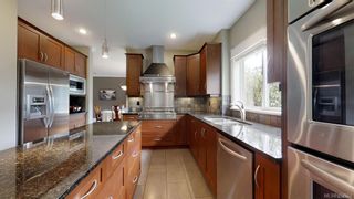 Photo 7: 6250 Springlea Rd in Central Saanich: CS Tanner House for sale : MLS®# 954951