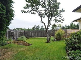 Photo 20: 1990 Cromwell Rd in VICTORIA: SE Mt Tolmie House for sale (Saanich East)  : MLS®# 568537