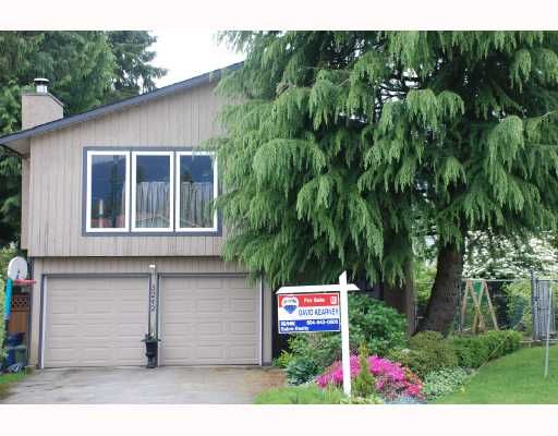 Main Photo: 3242 SAMUELS Court in Coquitlam: New Horizons House for sale in "NEW HORIZONS" : MLS®# V710906