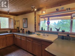 Photo 12: 111 HARDING ROAD in Williams Lake: House for sale : MLS®# R2866015