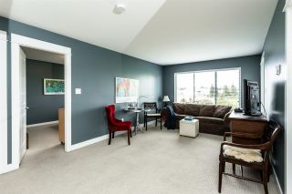 Photo 3: 216 32725 GEORGE FERGUSON Way in Abbotsford: Abbotsford West Condo for sale in "Uptown" : MLS®# R2413397