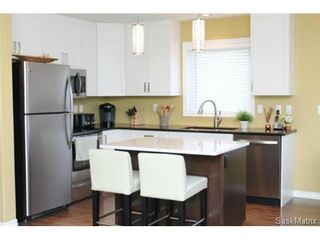 Photo 3: 247 Korol Crescent in Saskatoon: Hampton Village Single Family Dwelling for sale (Saskatoon Area 05)  : MLS®# 488573