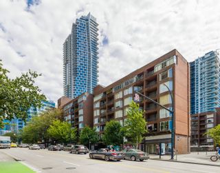 Main Photo: 302 1330 BURRARD Street in Vancouver: Downtown VW Condo for sale in "Anchor Point" (Vancouver West)  : MLS®# R2715906